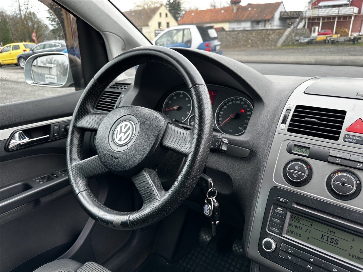 Volkswagen Touran MPV 2,0 l 110 kw