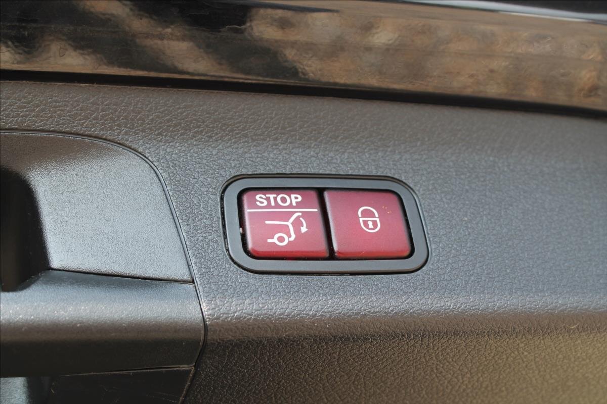 Mercedes-Benz GLS SUV / Terénní 2,9 l 243 kw