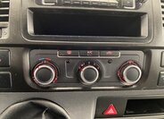 Volkswagen Transporter 12