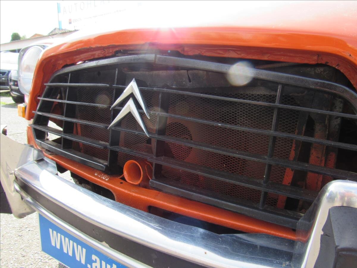 Citroën 2CV Hatchback 602,0 23 kw