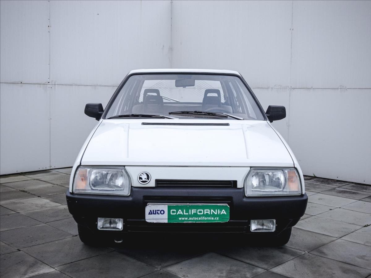 Škoda Favorit Hatchback 1,3 l 46 kw