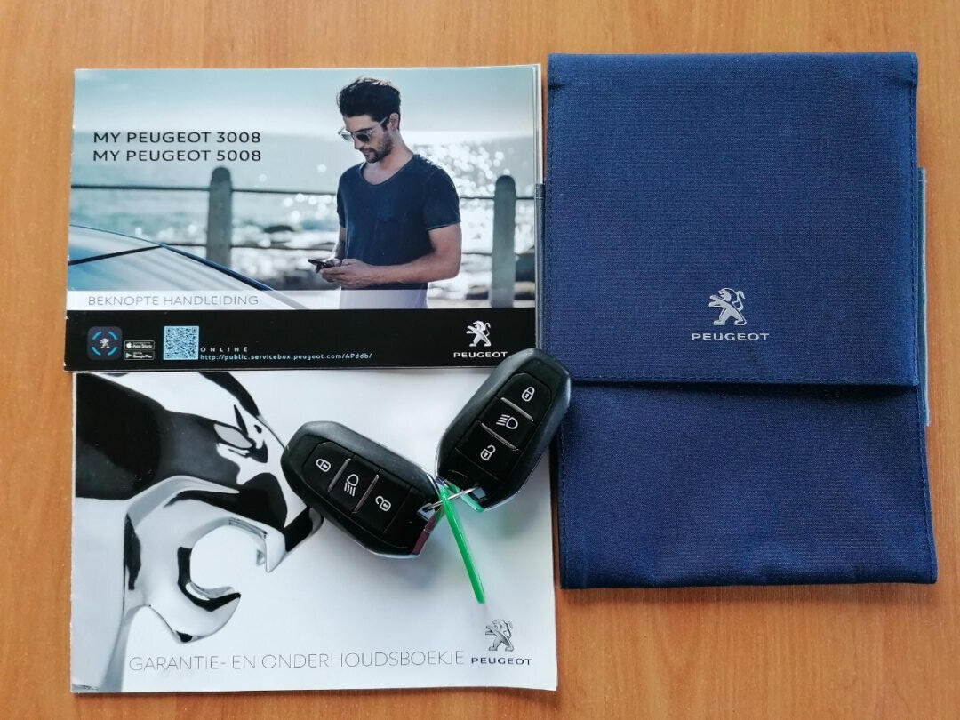 Peugeot 5008 SUV / Terénní 1,5 l 96 kw