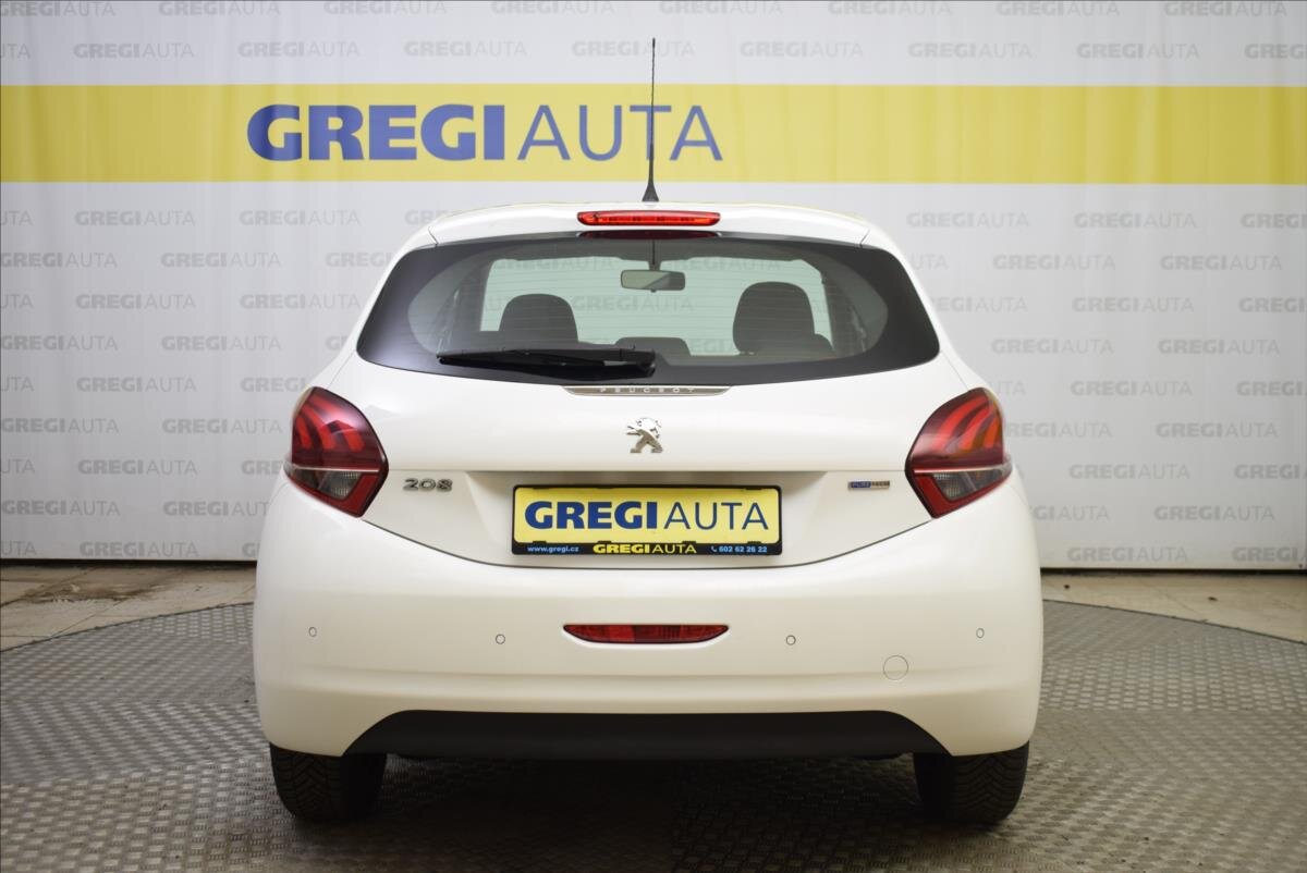 Peugeot 208 Hatchback 1,2 l 60 kw