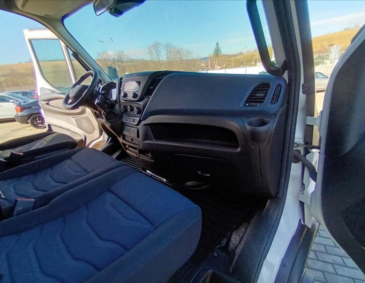 Iveco Daily Skříň 3,0 l 132 kw