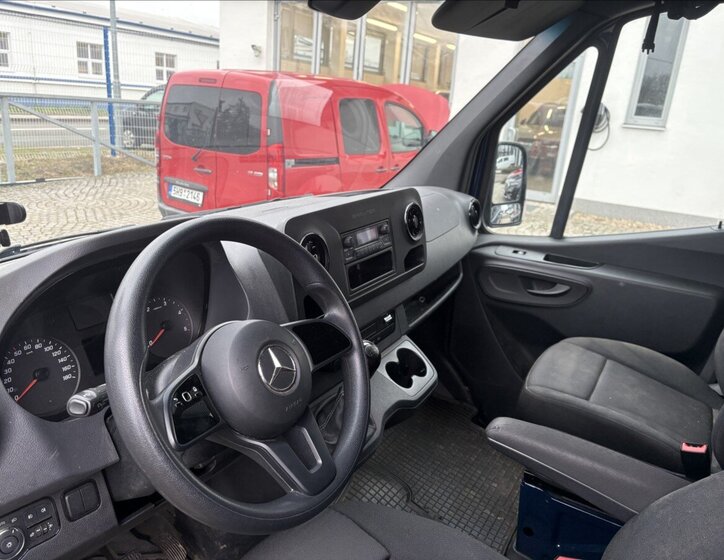 Mercedes-Benz Sprinter Skříň 2,0 l 110 kw
