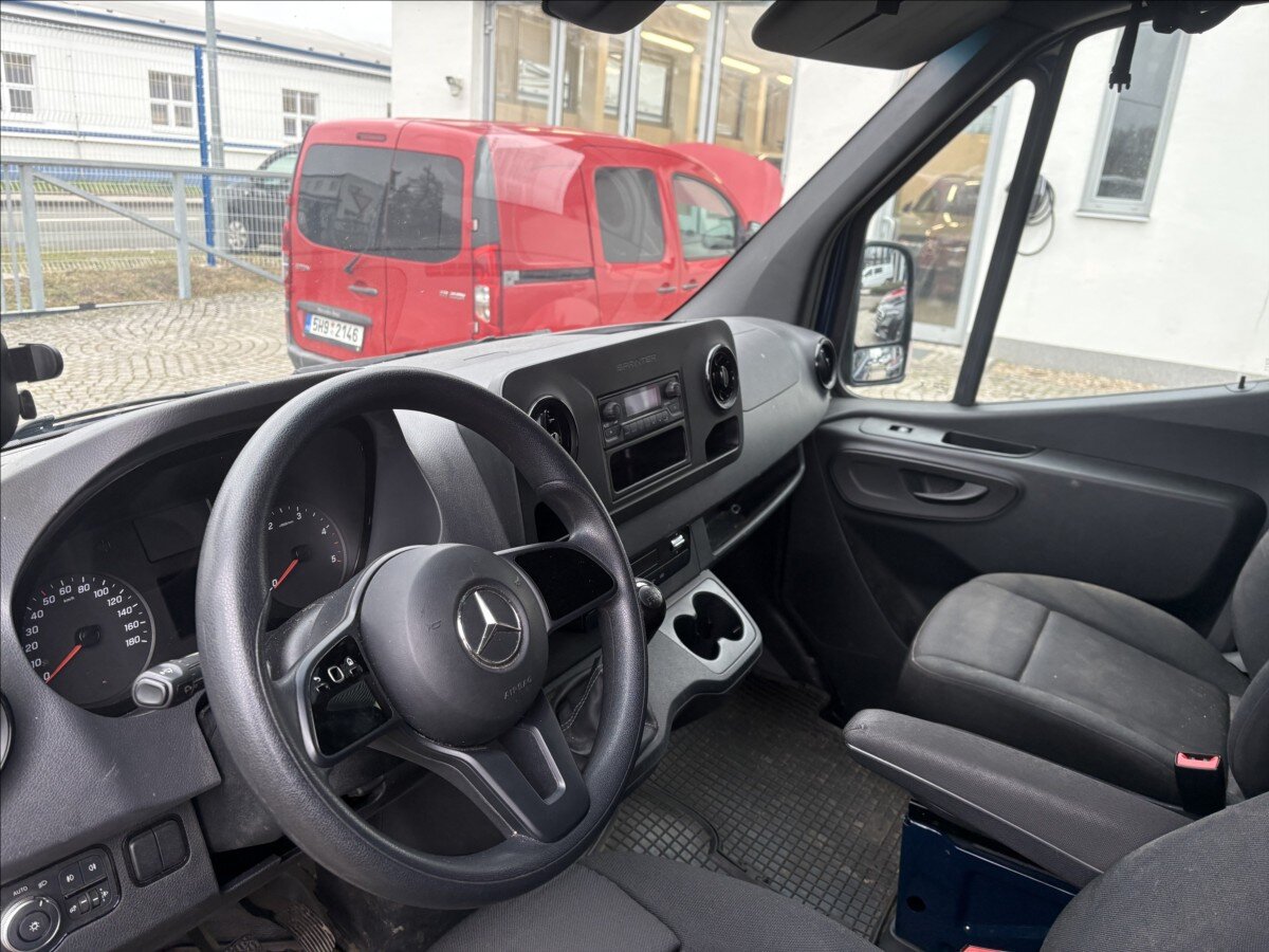 Mercedes-Benz Sprinter Skříň 2,0 l 110 kw