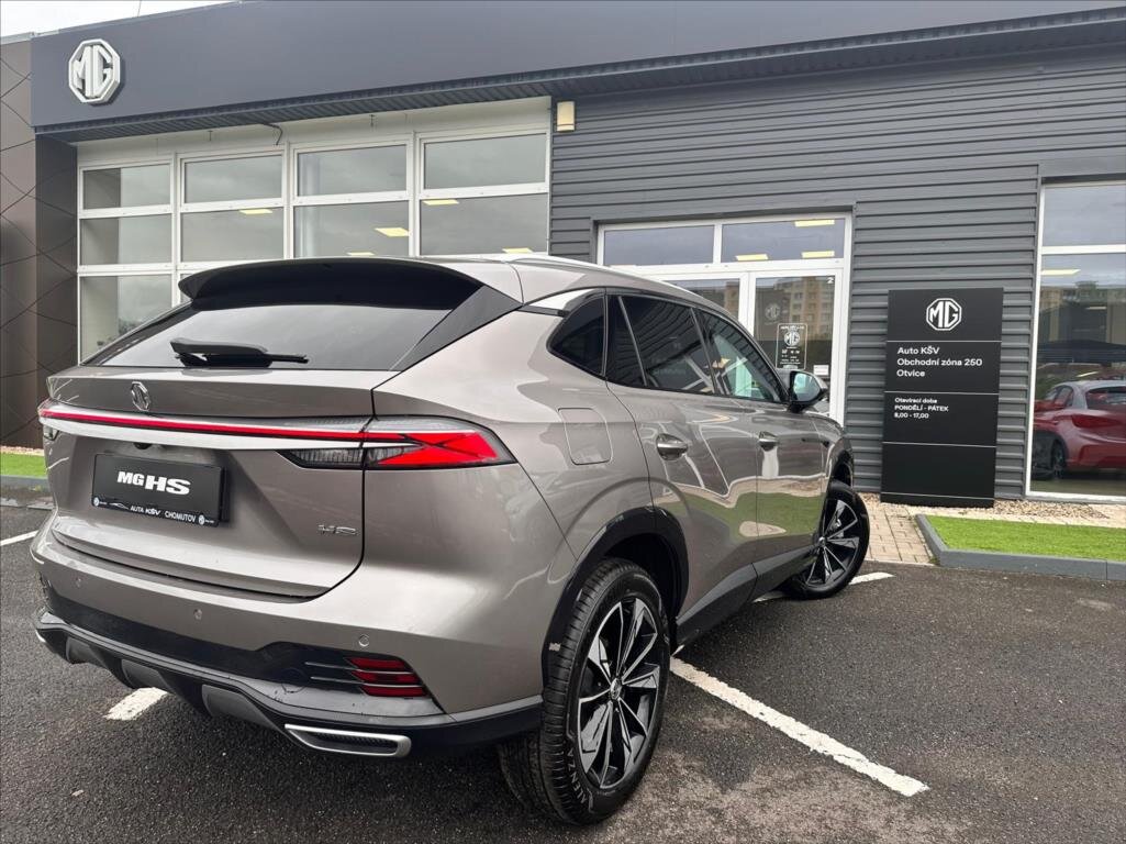 MG HS SUV 1,5 l 125 kw