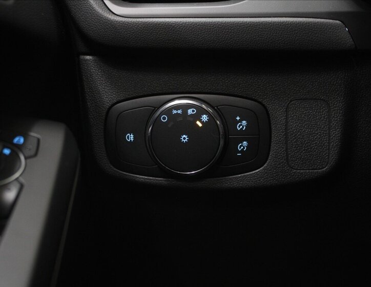 Ford Focus Kombi 999,0 114 kw