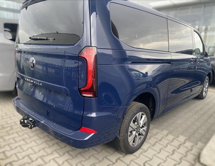 Volkswagen Caravelle 3