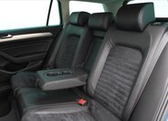 Volkswagen Passat 11