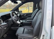 Mercedes-Benz Třídy V 11