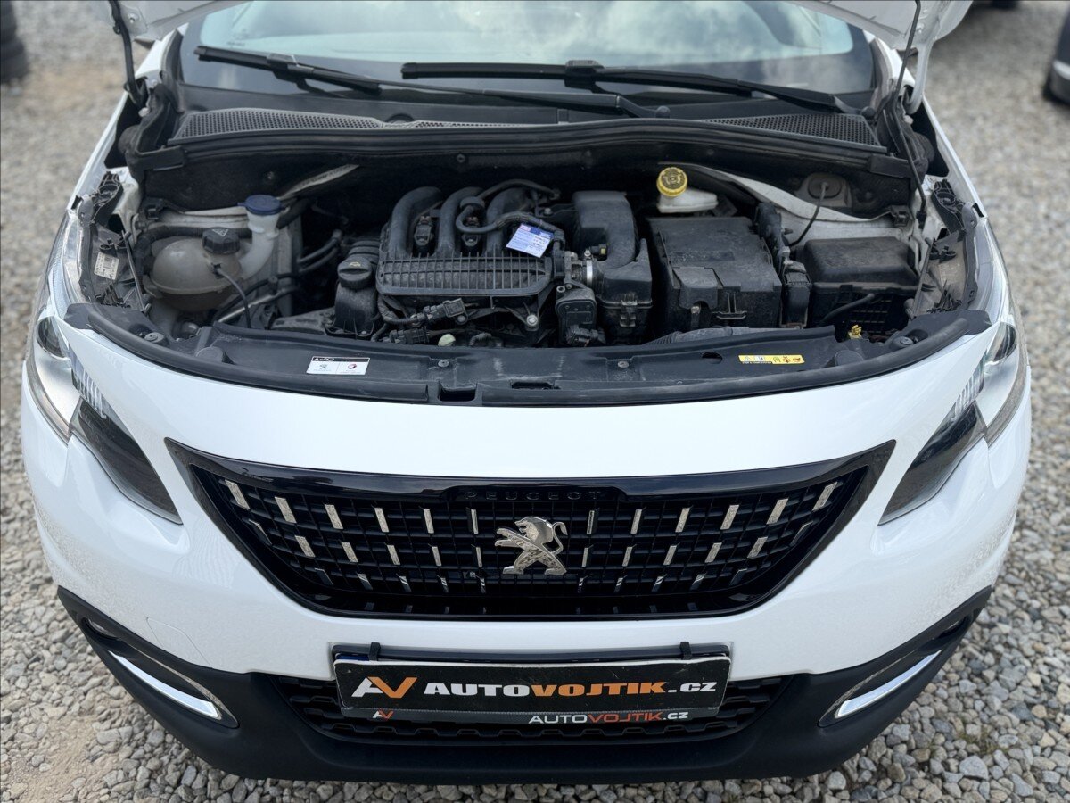 Peugeot 2008 SUV / Terénní 1,2 l 61 kw