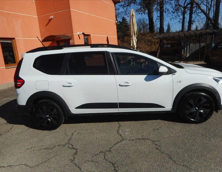 Dacia Jogger Kombi 999,0 81 kw