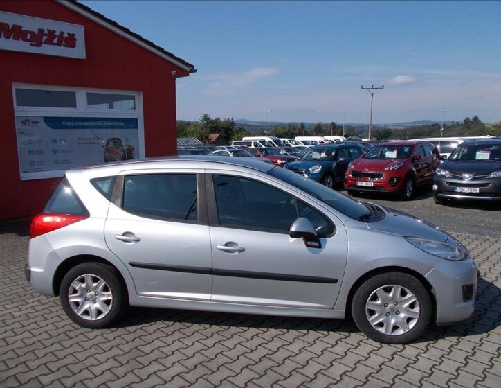 Peugeot 207 Kombi 1,4 l 70 kw