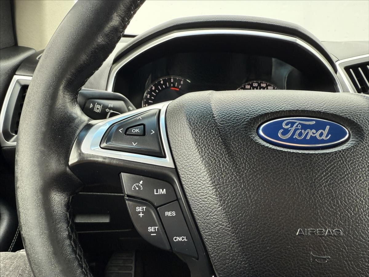 Ford Edge SUV / Terénní 2,0 l 154 kw