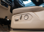 Cadillac Escalade 17