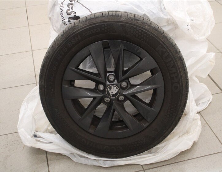 Škoda Fabia Hatchback 999,0 85 kw