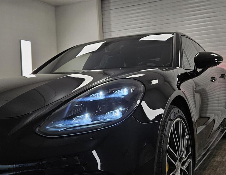 Porsche Panamera Kombi 4,0 l 404 kw