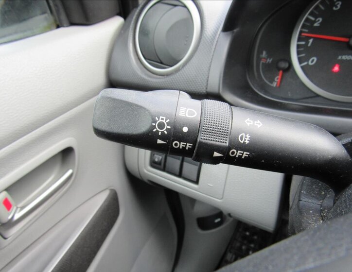 Mazda 2 Hatchback 1,2 l 55 kw