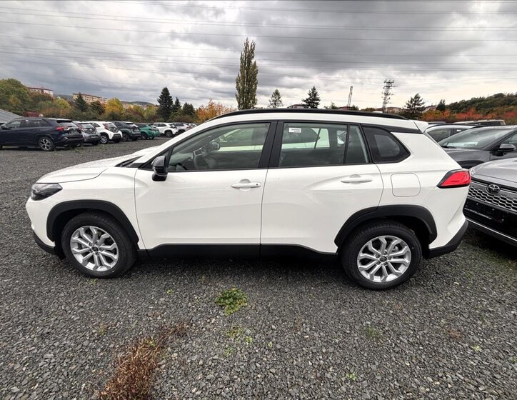 Toyota Corolla Cross SUV 1,8 l 103 kw