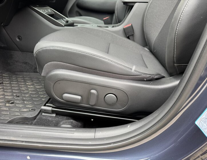 Hyundai Kona SUV 1,6 l 101 kw