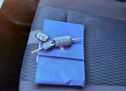 Peugeot Traveller 21