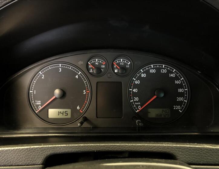 Volkswagen Multivan 22