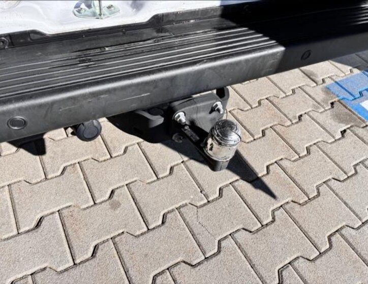 Opel Movano Skříň 2,2 l 103 kw