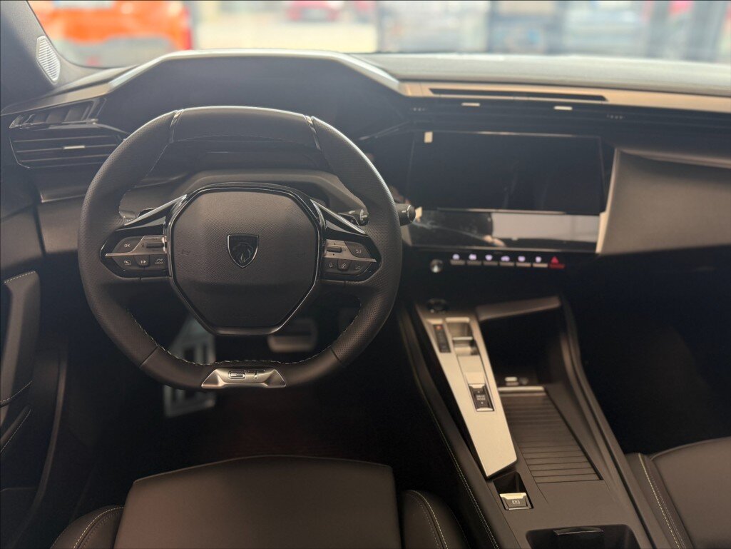 Peugeot 308 Kombi 1,2 l 100 kw