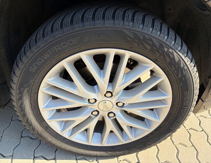 Jeep Grand Cherokee SUV / Terénní 3,0 l 184 kw