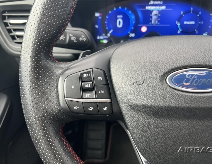 Ford Kuga SUV 2,0 l 140 kw