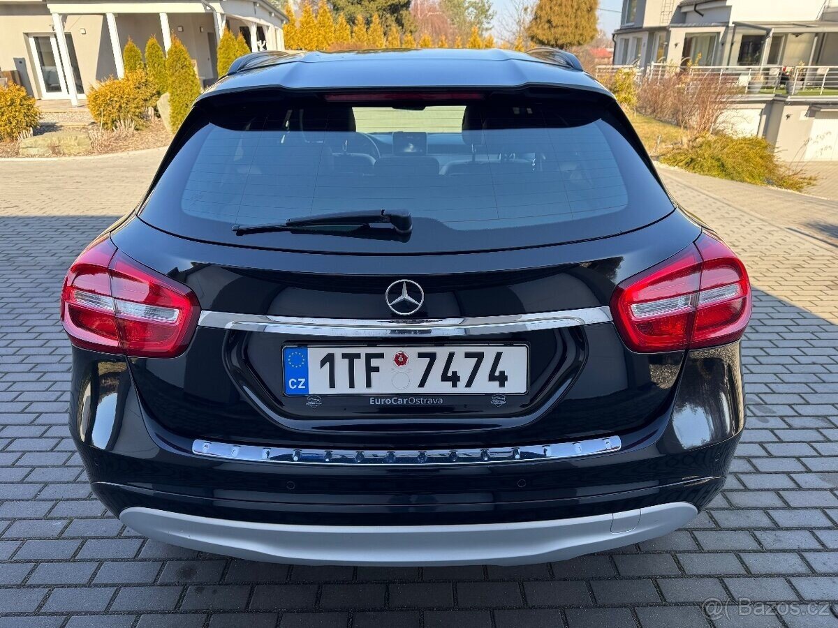 Mercedes-Benz GLA SUV / Terénní 0,0 0