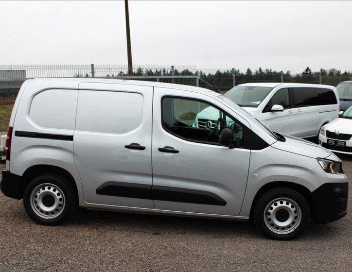 Peugeot Partner 4