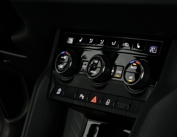 Škoda Karoq SUV 2,0 l 110 kw