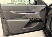 BMW Řada 7 Sedan / Limuzína 3,0 l 220 kw