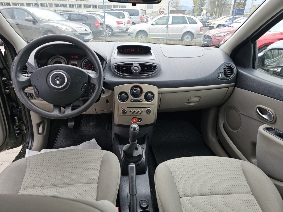 Renault Clio Kombi 1,1 l 55 kw