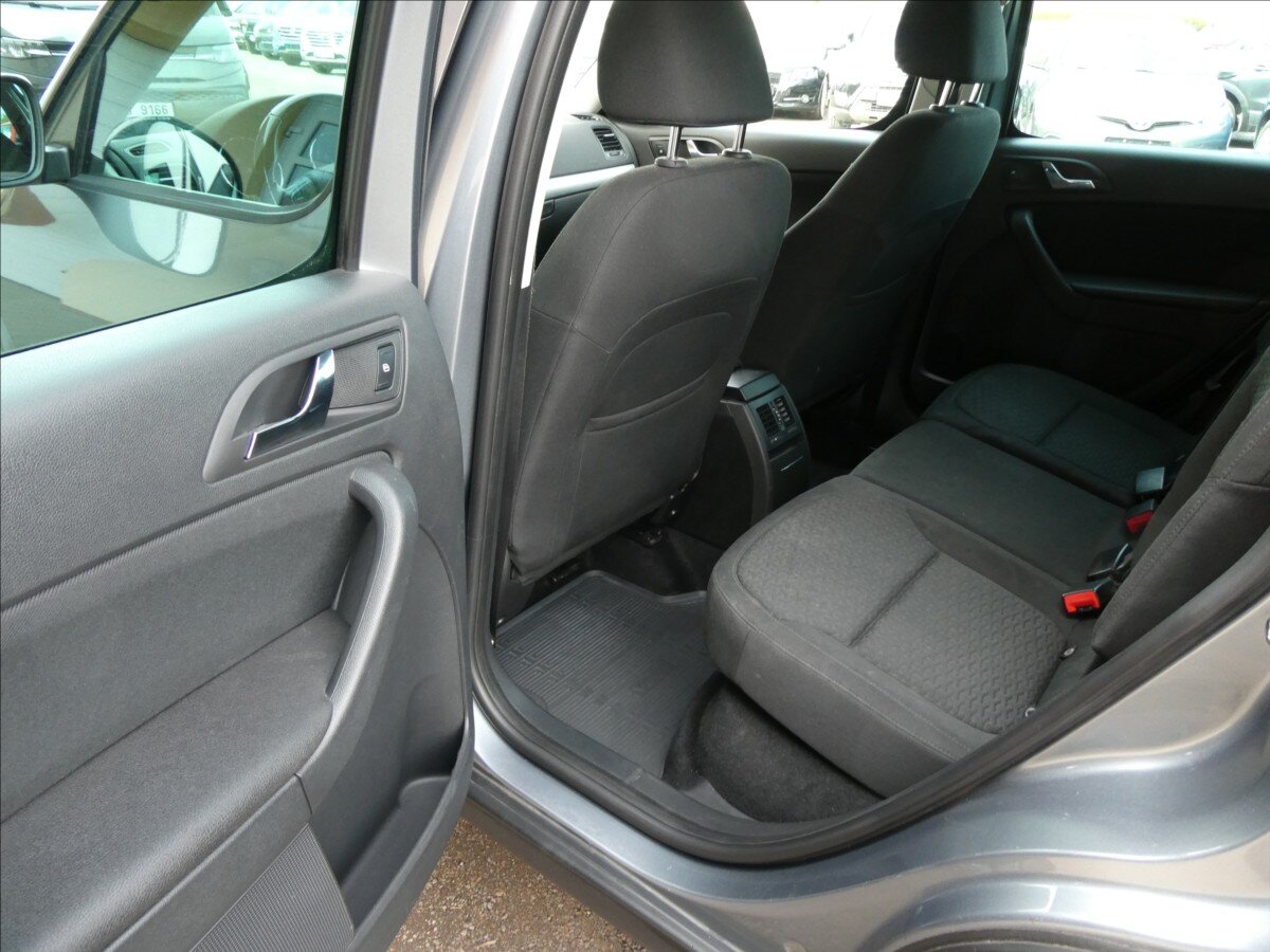 Škoda Yeti SUV / Terénní 1,8 l 118 kw