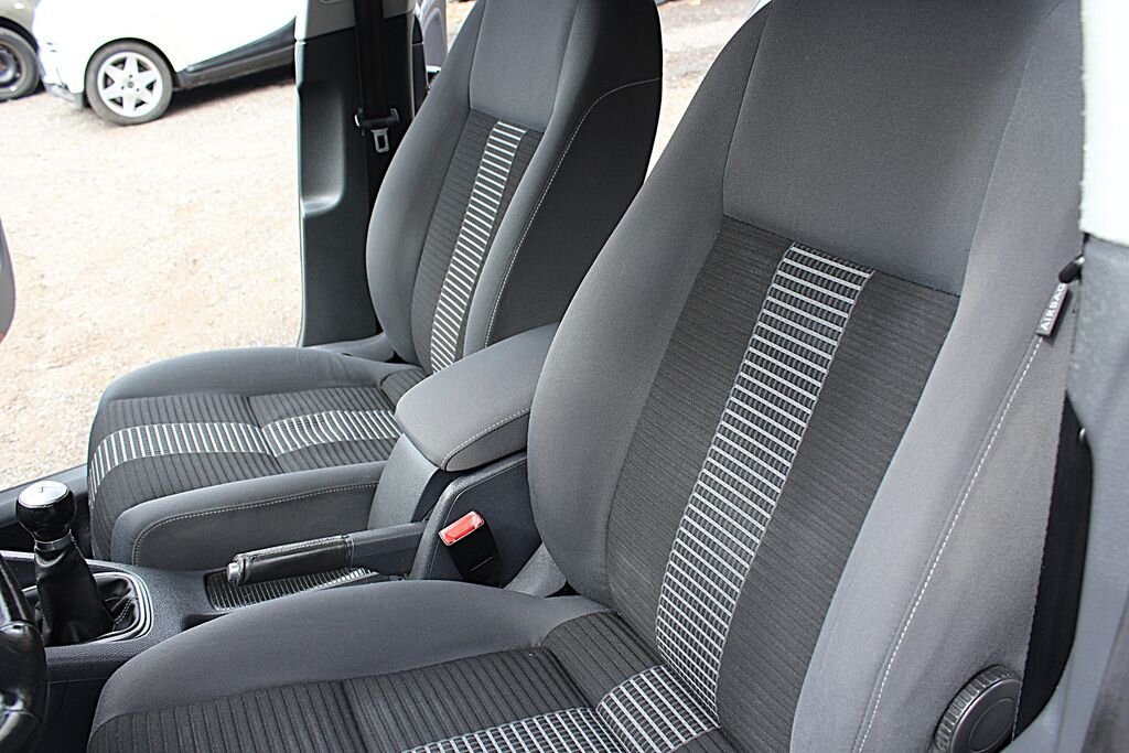 Volkswagen Golf Hatchback 1,4 l 90 kw