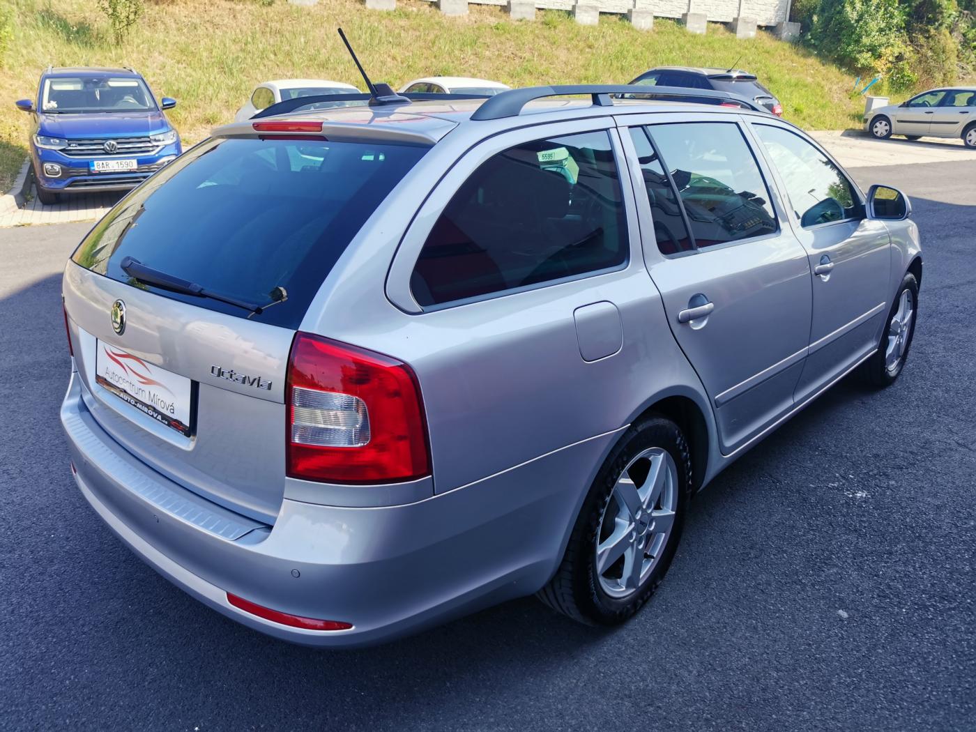 Škoda Octavia Kombi 2,0 l 0