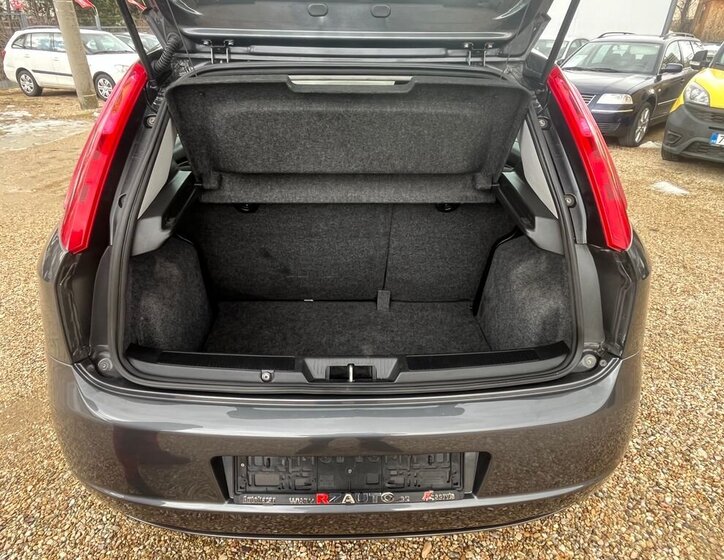 Fiat Punto Hatchback 1,2 l 51 kw