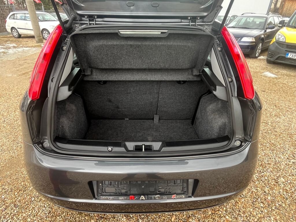 Fiat Punto Hatchback 1,2 l 51 kw