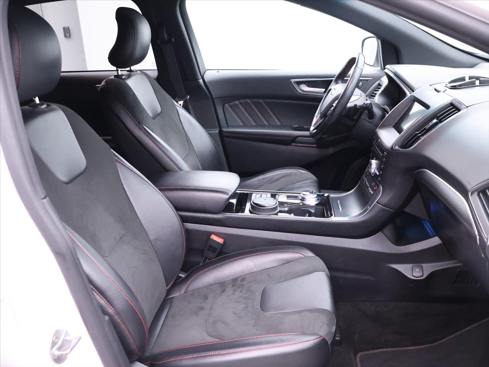 Ford Edge SUV 2,0 l 175 kw