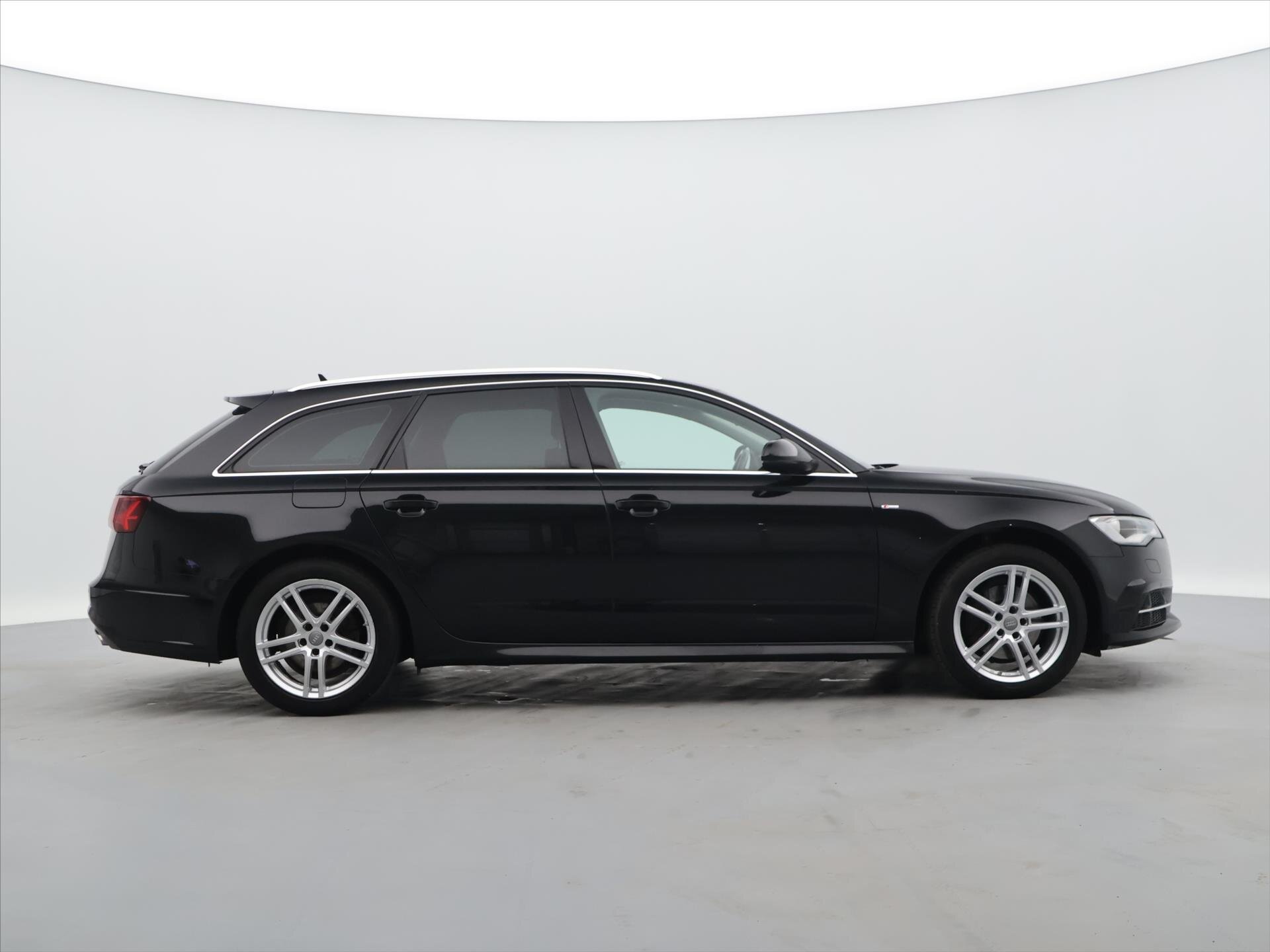 Audi A6 Kombi 2,0 l 140 kw