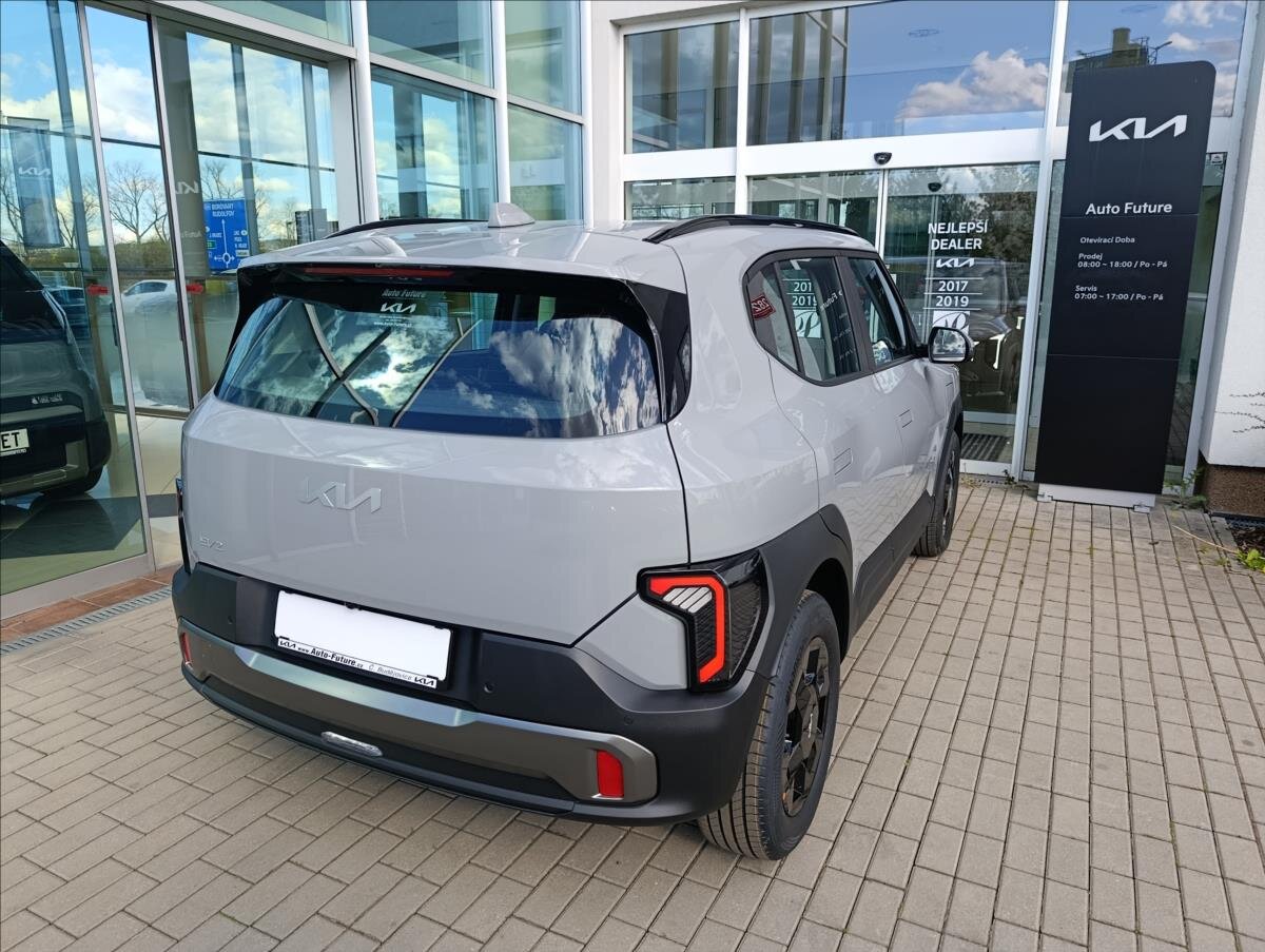 KIA Ostatní Ostatní 0,0 108 kw