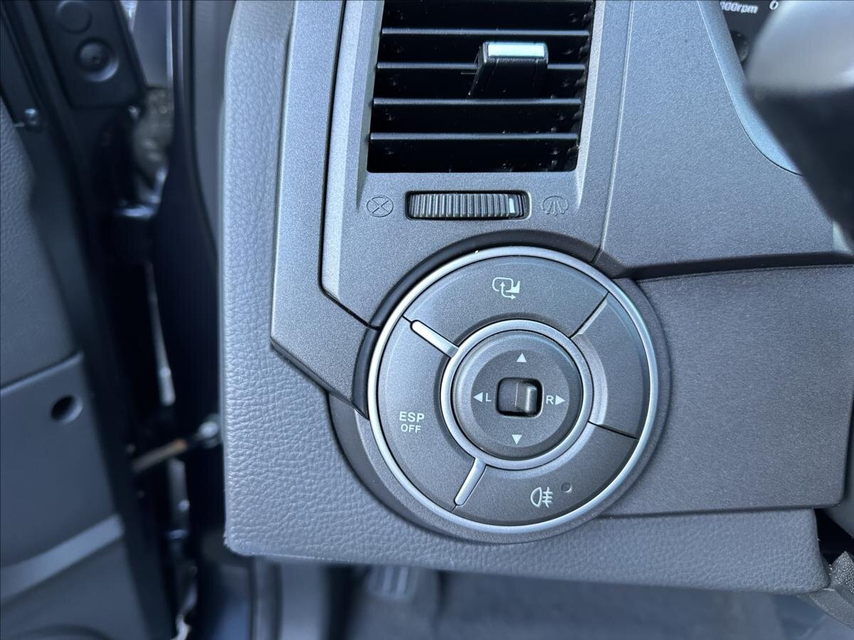 SsangYong Kyron SUV 2,0 l 104 kw