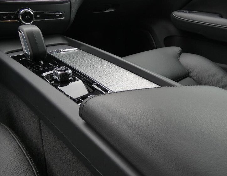 Volvo V60 Kombi 2,0 l 145 kw