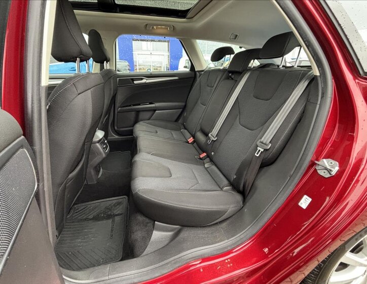 Ford Mondeo Kombi 2,0 l 132 kw