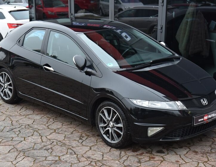 Honda Civic Hatchback 1,8 l 103 kw