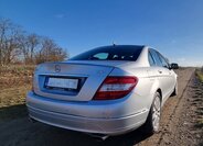 Mercedes-Benz Třídy C Sedan / Limuzína 0,0 165 kw