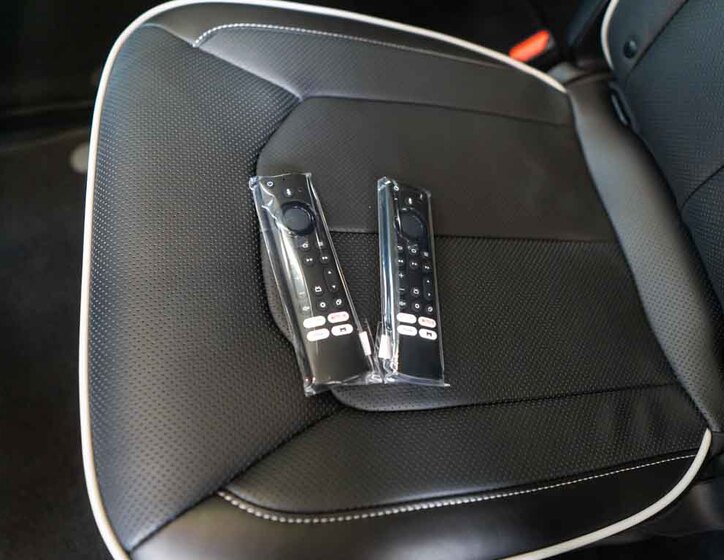 Chrysler Pacifica 42